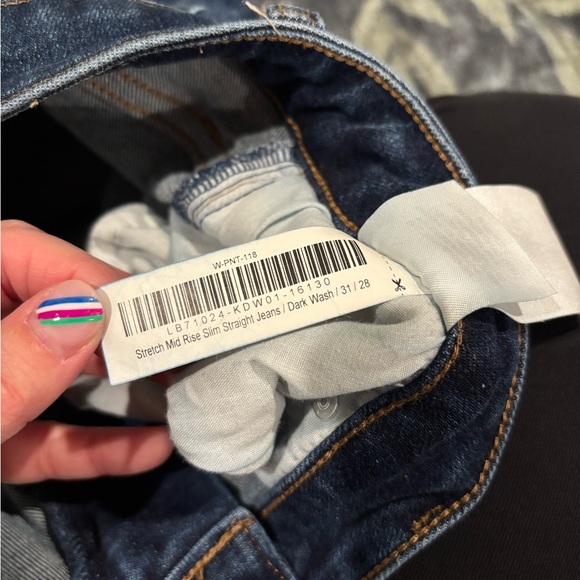 Quince Stretch Mid Rise Slim Straight Jeans, Dark Wash - Picture 4 of 4